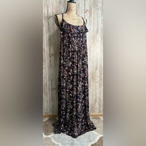 Elle Black Floral Maxi Dress